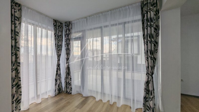 Budeasa Mare vila pe malul lacului, zona verde, finisaje superioare, complex de vile